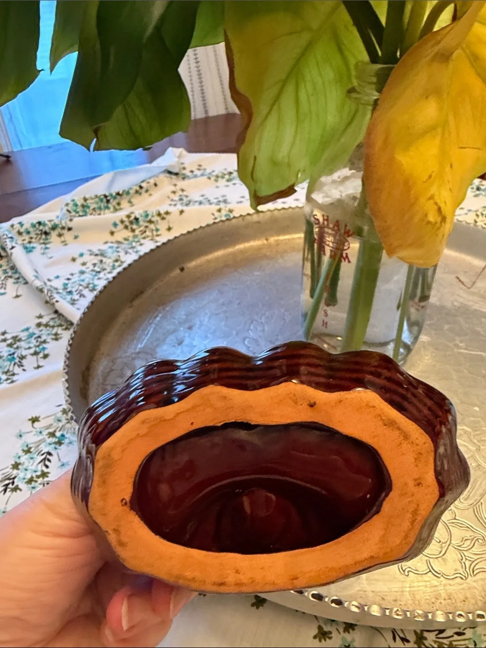 Brown Ceramic Whale ashtray vintage 70s!